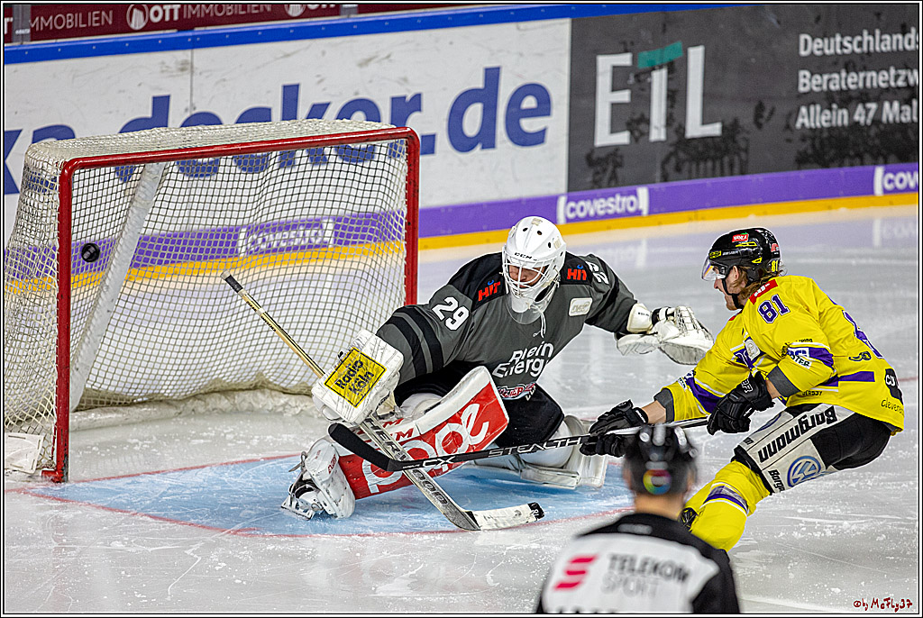 DEL; Koelner Haie - Krefeld Pinguine, 30.10.2018